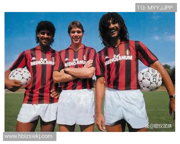 荷兰足球传奇退役球星回顾 他们的辉煌历程与对足球的深远影响 荷兰足球传奇退役球星回顾 他们的辉煌历程与对足球的深远影响